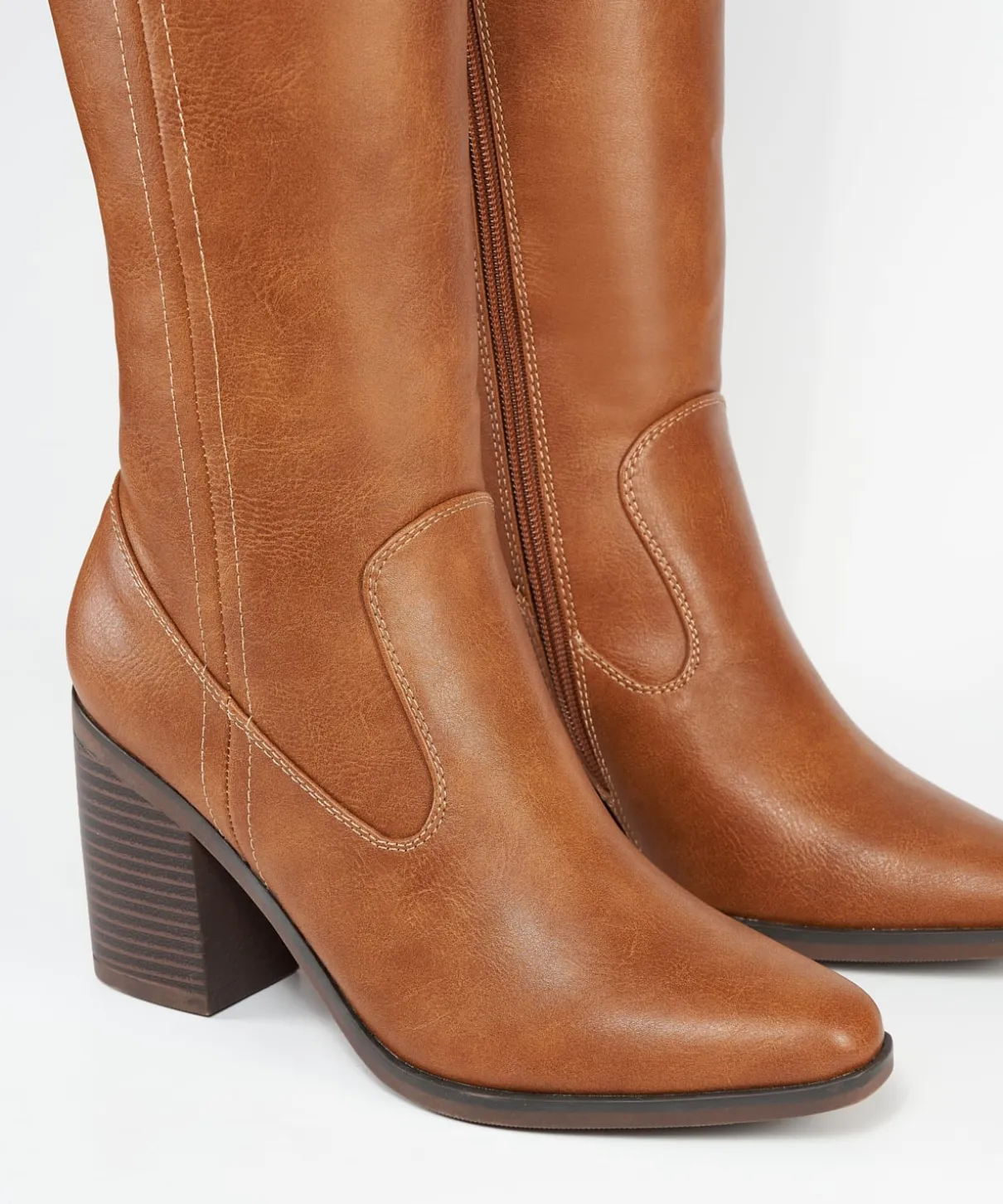 Bota Campera Detalle Efecto