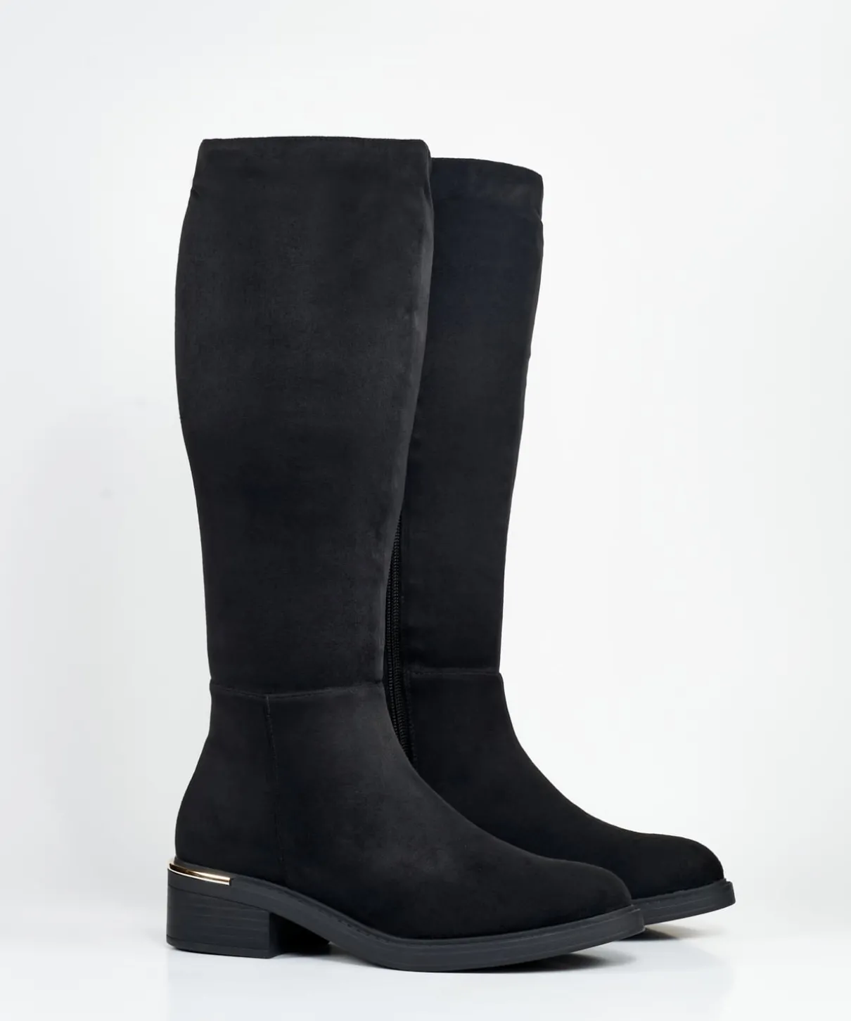 Bota Detalle Metalico Efecto