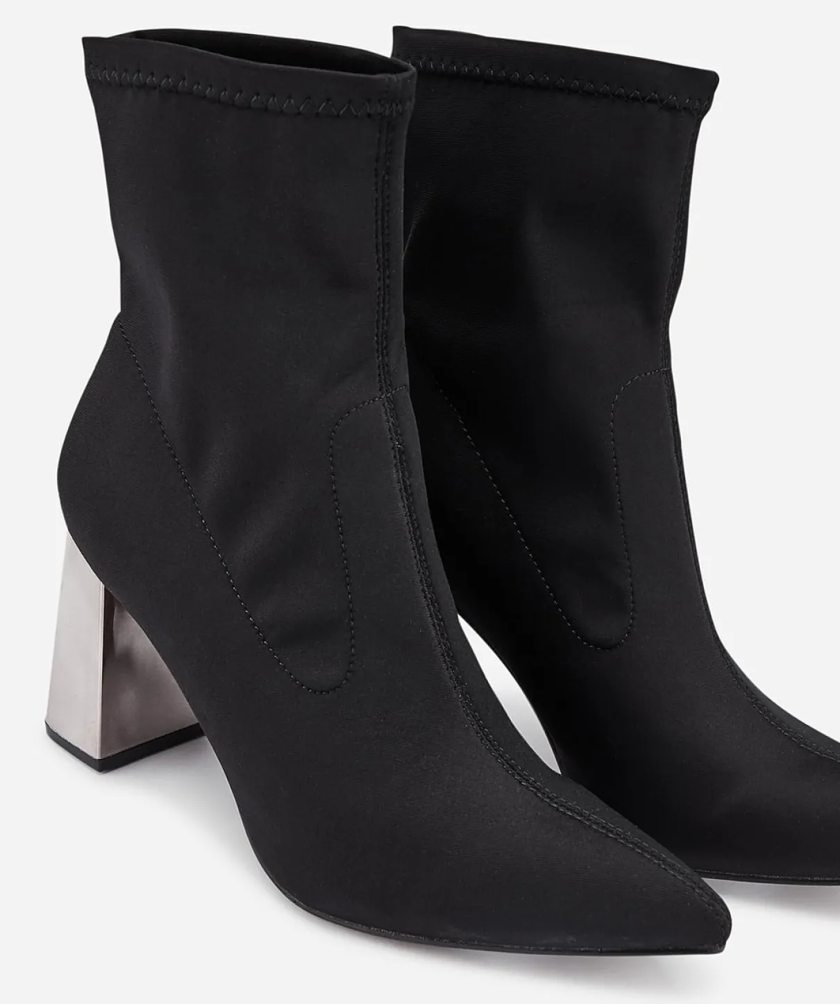 Botin Calcetin Tacón Metalico Efecto
