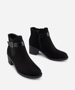 Botin Con Hebilla Efecto
