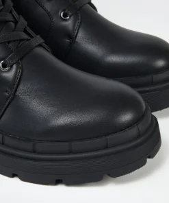 Botin Cordon Y Hebilla Efecto