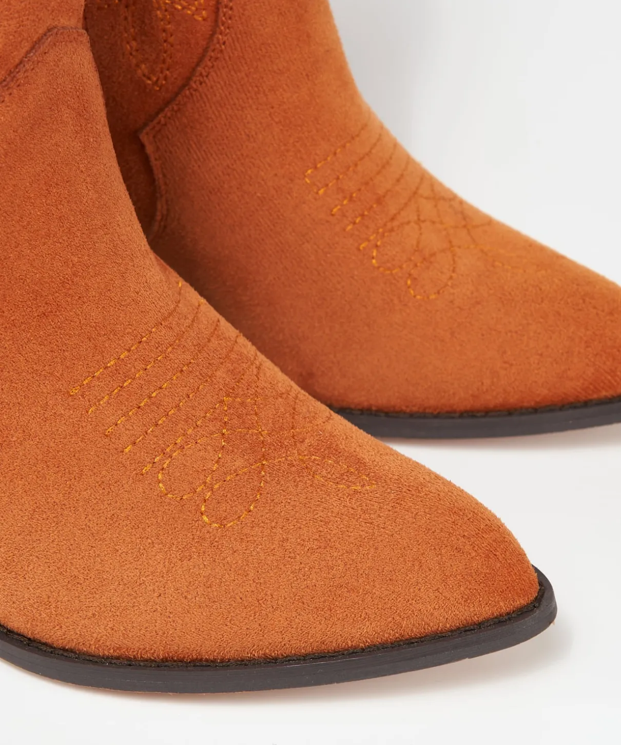 Botin Cowboy Bordado Efecto