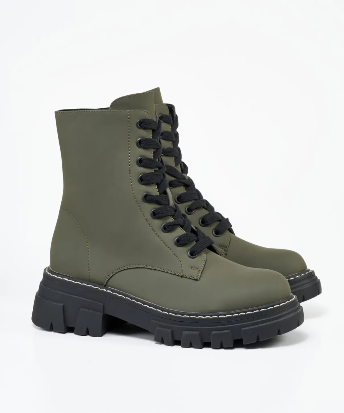Botin Detalle Pespuntes Efecto