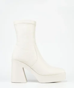 Botin Elastico Tacón Forma Efecto