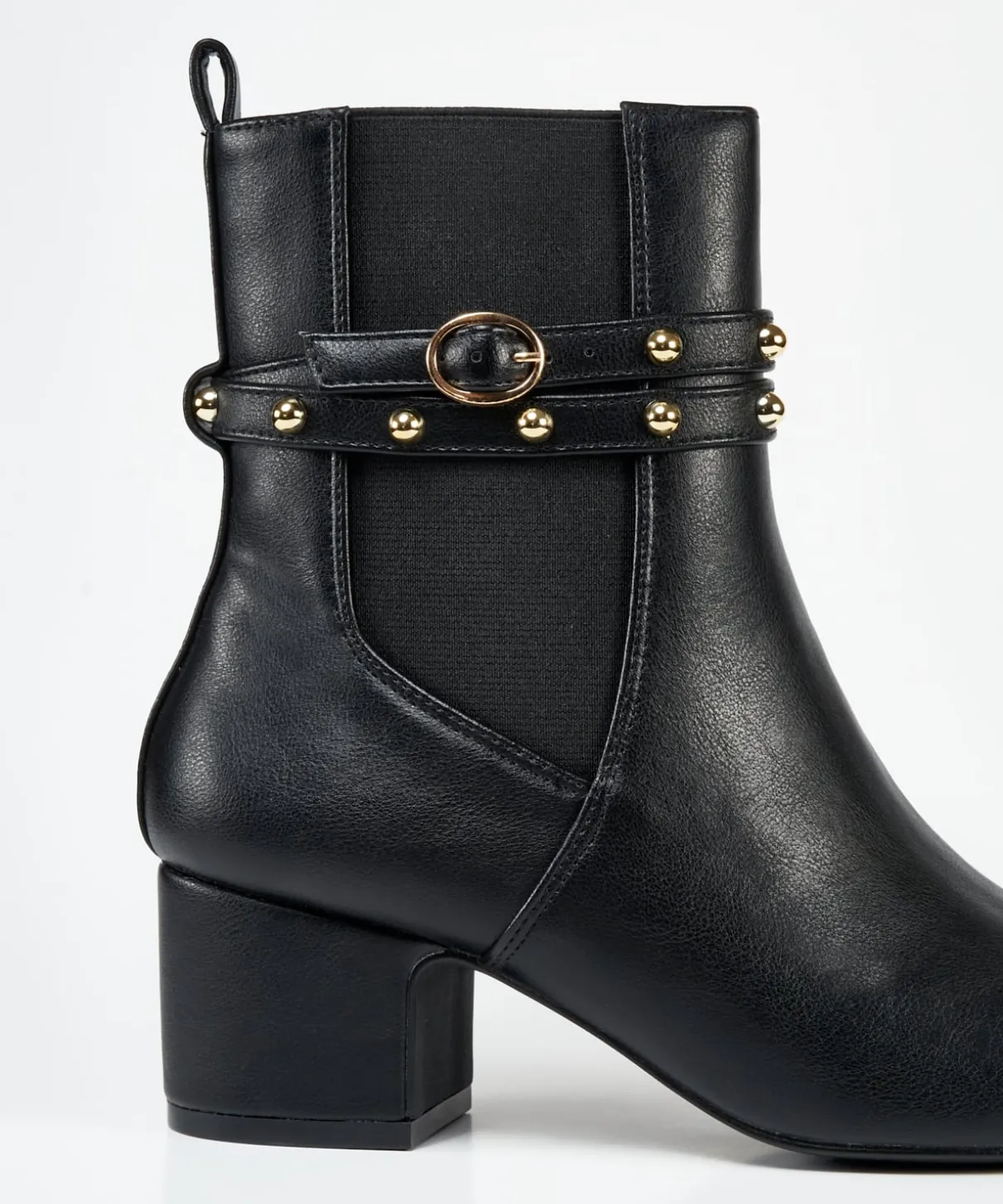 Botin Tacón Ancho Tachas Efecto