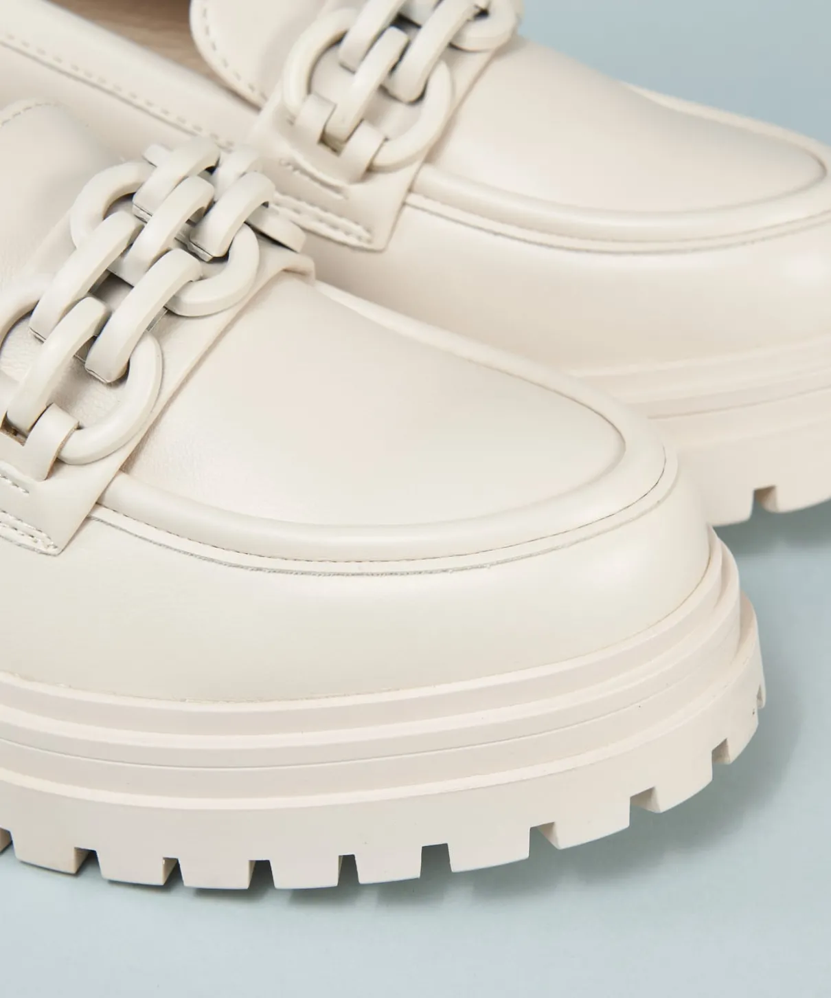 Mocasin Detalle Cadena Efecto