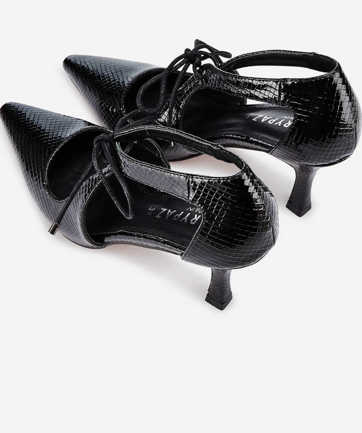 Sandalia Cerrada Cordones