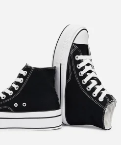 Zapatilla Abotinada Cordones Efecto